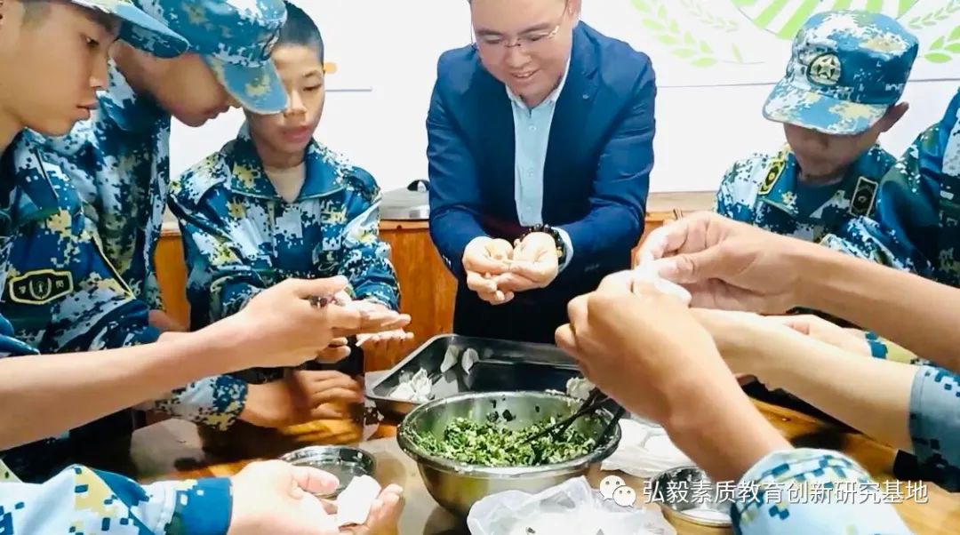 1656305237134117.jpg 5c94cece5181cb265f2edd63561dd248.jpg